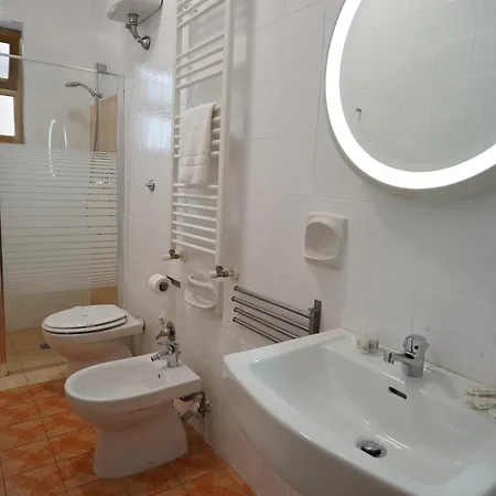 Abate Gimma 10 Minutes From St Nicholas Cathedral Appartement